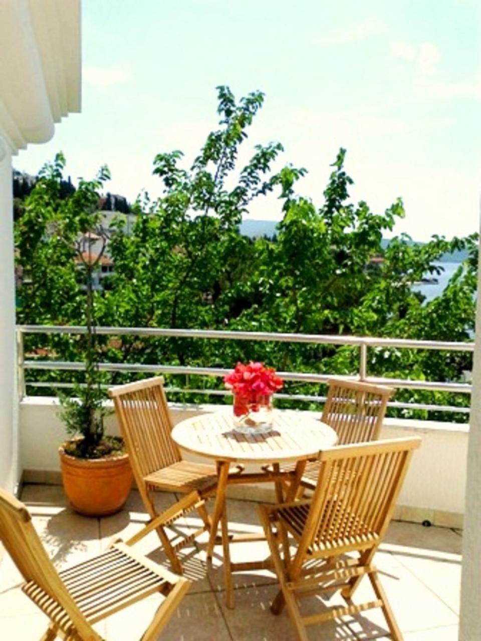 Apartments Villa Kukoljac Herceg Novi Exterior photo